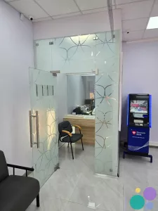 Защищенные кассовые кабины кассовые боксы для банков, ломбардов и обменных пунктов