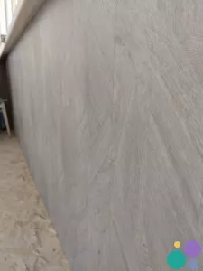 Обшивка перил на балконе